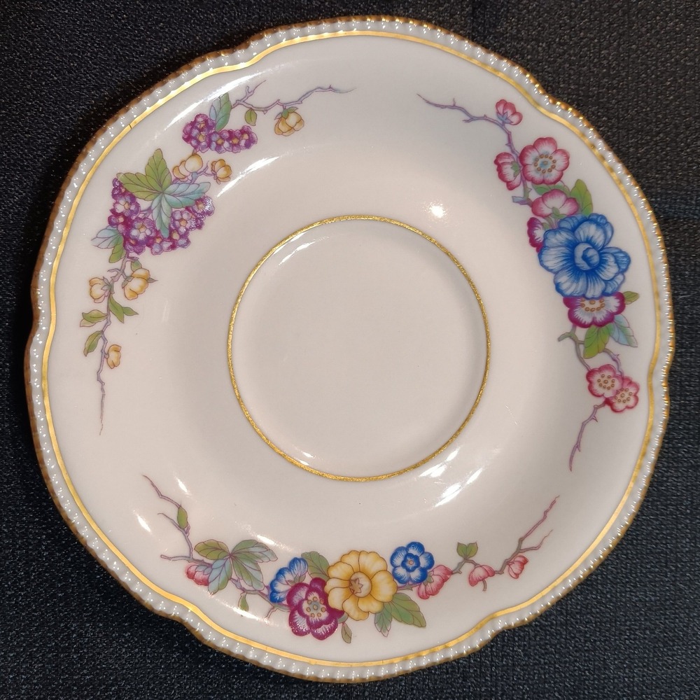 Castleton China Phoenix Saucer White Floral Gold Trim Scalloped Made USA‎ 5.75in